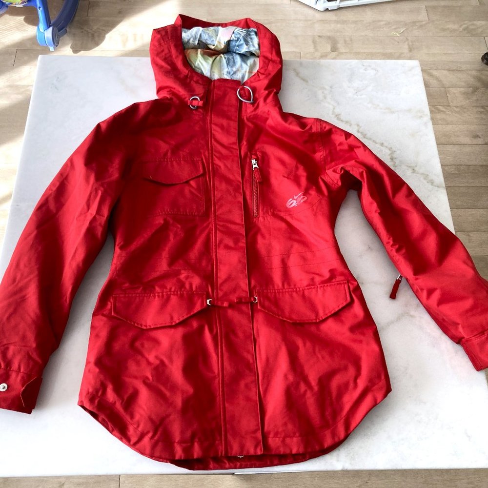 Nike 6.0 Saude red winter jacket / waterproof ski coat (size S)